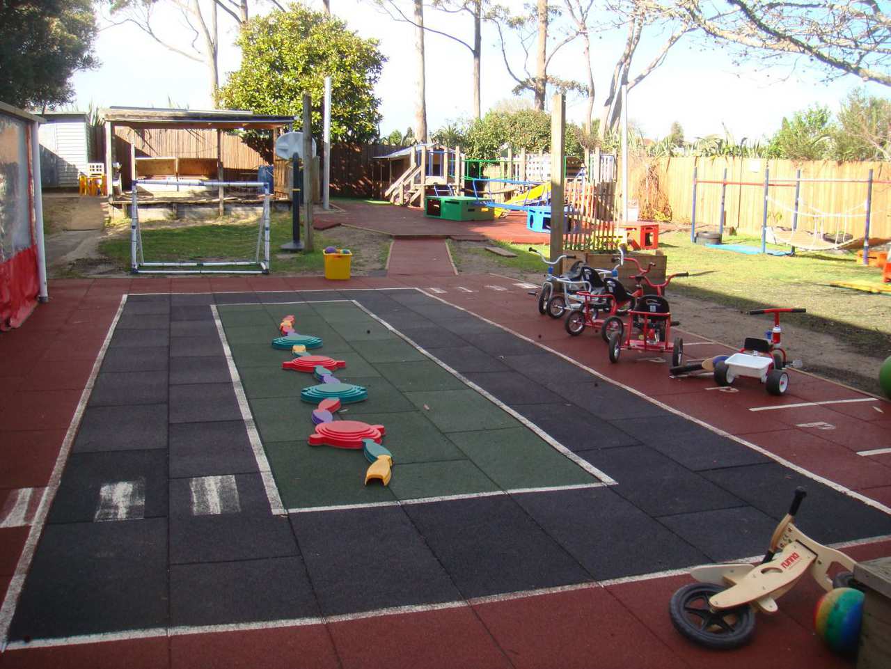 Vacancies at Edmonton Community Kindergarten Toddle